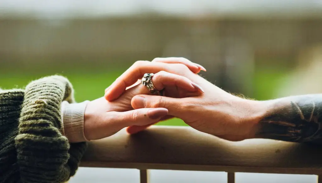 5 MBTI yang Paling Kuat Menjalani LDR, Kepercayaan Mereka Sulit Goyah