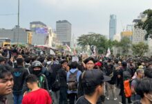 Bom Molotov Disita di Benhil, Dua Orang Ditangkap Saat Demo Mahasiswa Berlangsung