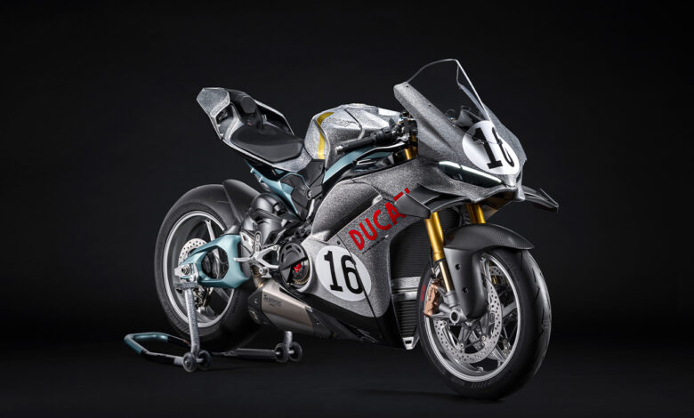 Ducati Diavel V4 RS 100 Bawa Livery Isle of Man, Cruiser Termahal Ini Tampil Paling Emosional