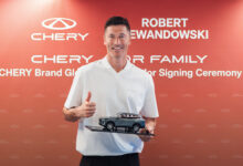 Chery Gandeng Robert Lewandowski, Pesan Keluarga di Tiggo 9 CSH Makin Kuat