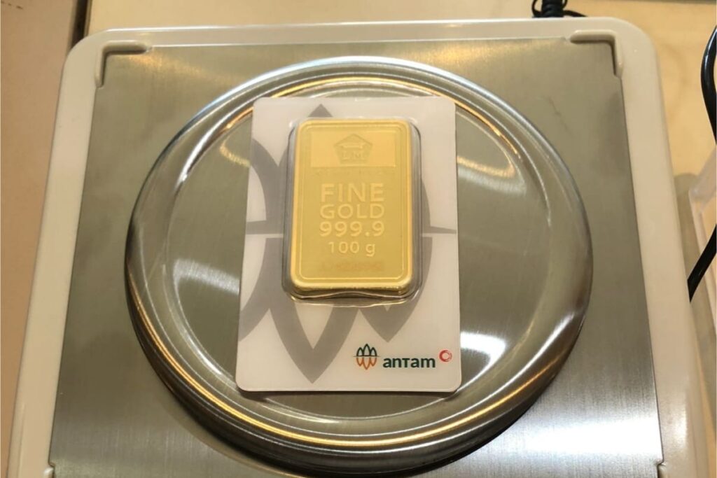 Harga Emas Pegadaian Kompak Naik, Antam Melonjak Paling Tajam