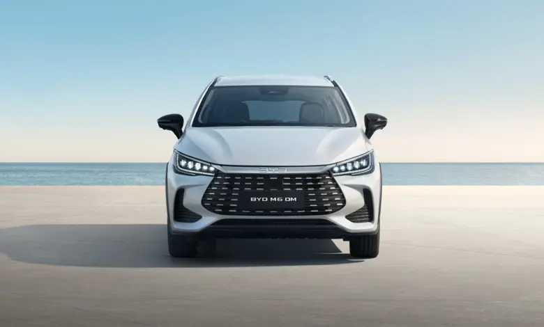 BYD M6 DM Tembus Rp 298 Juta, Rahasia PHEV Termurah Ini Bukan Sekadar Promo