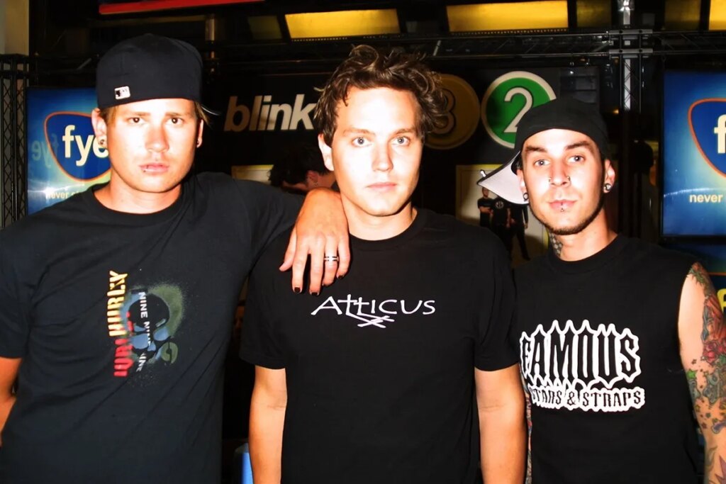 Blink-182 Hidupkan MySpace Lagi, Cara Tak Biasa Rayakan Album Legendaris Mereka