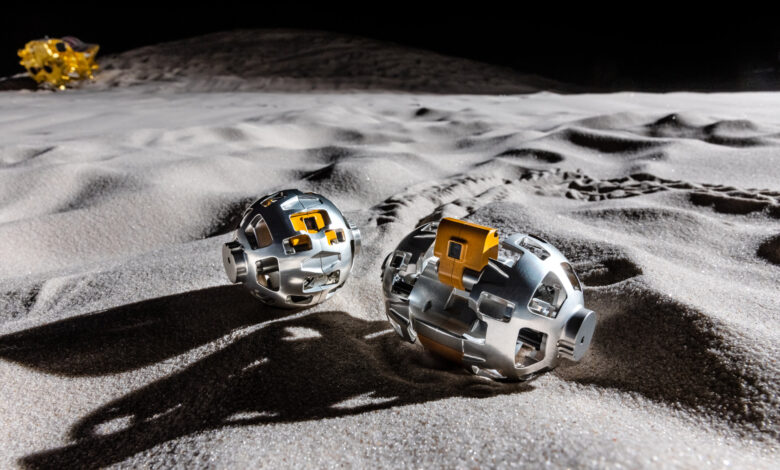 Robot Mini Jepang Ini Mendarat di Bulan, Lalu Berubah Bentuk untuk Menjelajah