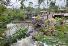 10 Glamping Pinggir Sungai di Jawa Barat, Dari Sentul hingga Pangalengan