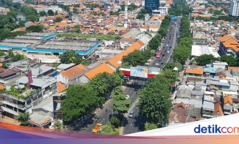 Kabut Menyelimuti Jatim, Suhu di Sejumlah Wilayah Tembus 32 Derajat Celsius