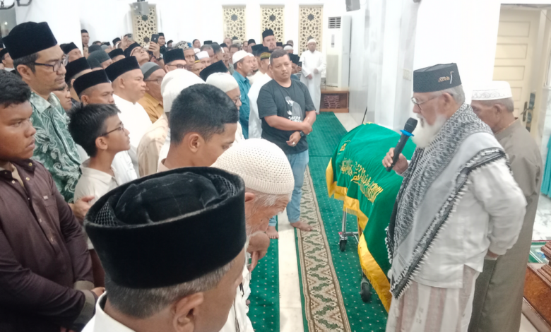 Abu Doto Pergi, Aceh Kehilangan Sosok Damai yang Diserbu Ribuan Pelayat