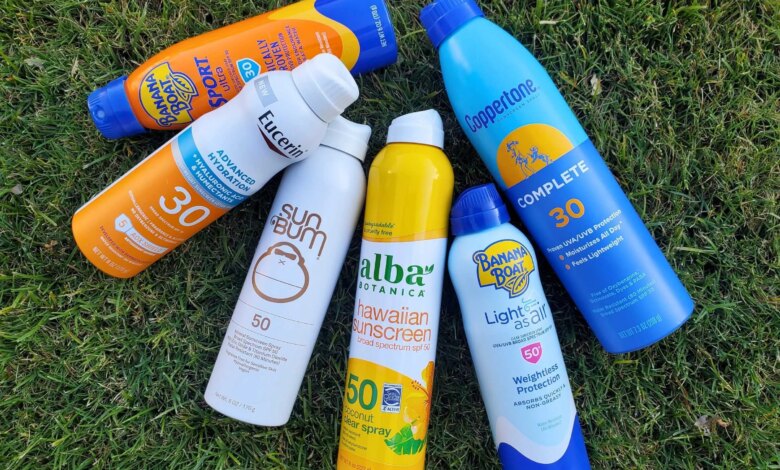 5 Sunscreen Spray Pria yang Ringan, Cepat Meresap, dan Tak Bikin Lengket