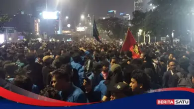 TNI-Polri Bersih-Bersih Usai Demo, Teddy Soroti Cepat Pulihkan Ruang Publik