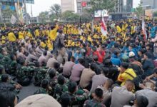 Komisi I DPR Bela Pengerahan TNI-Komcad di Demo Mahasiswa, Batas Hukumnya Disorot