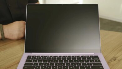 Intel Firefly Dorong Laptop Windows Murah Naik Kelas, Ancaman Baru untuk MacBook Neo