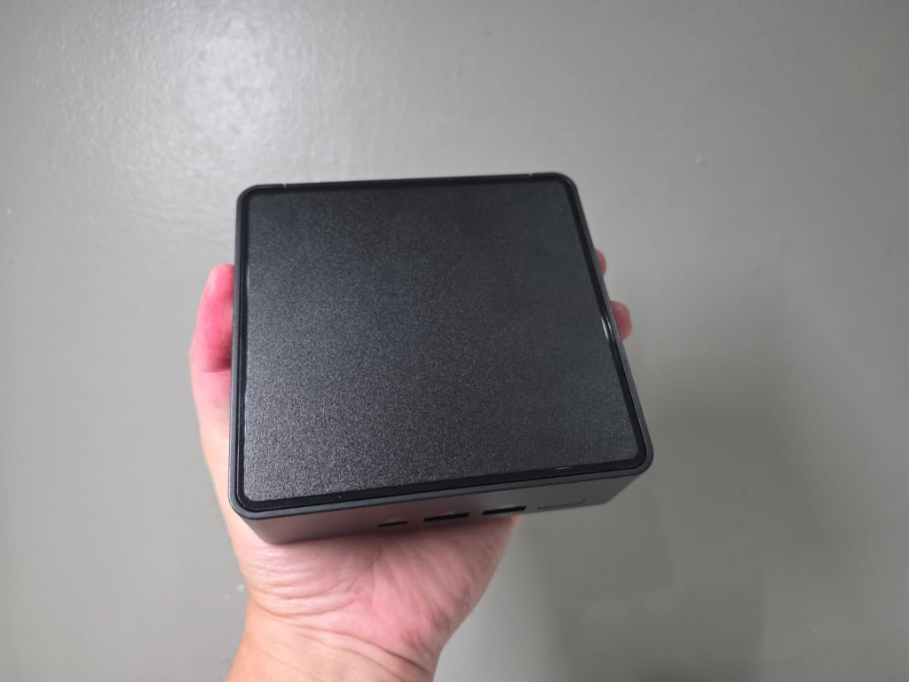 Asus NUC 15 Si Kecil yang Ternyata Siap Menangani AI Lokal
