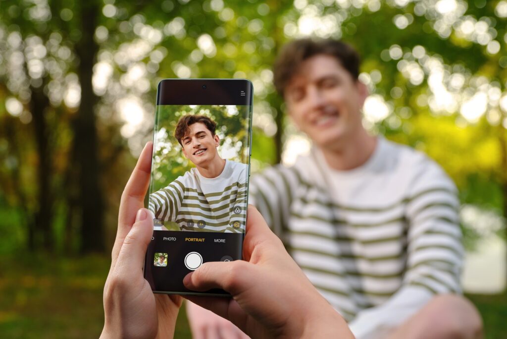 5 HP Telefoto Terbaik 2026, Portrait Sosmed Naik Kelas Tanpa Harus Beli Flagship