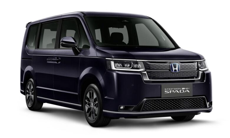 Honda Step WGN e:HEV 2026, Kabin Lega yang Tetap Irit dan Bertenaga