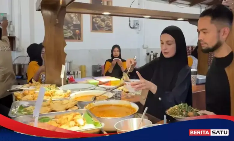 Teuku Wisnu Buka Rumah Makan Rp 6.500, Jawaban Murah Saat Daya Beli Menurun