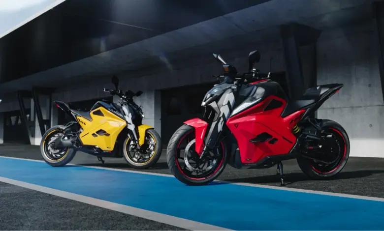 F77 Mach 2 Tembus Isle of Man TT, Motor Listrik India Ini Bikin Standar Baru