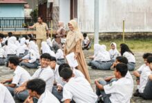 Guru PPPK Paruh Waktu Cuma Terima Rp15 Ribu, Anggaran Pendidikan Dipertanyakan