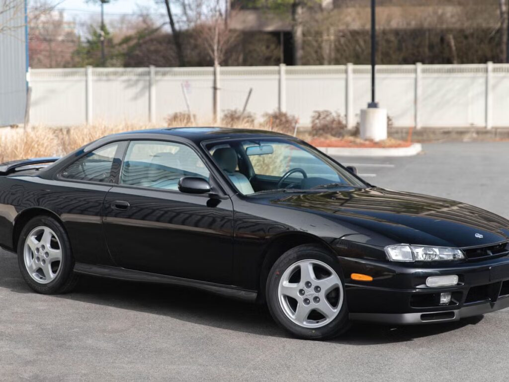 240SX S14 Ini Hampir Tak Tersentuh, Odometer Baru 9.500 Mil dan Masih Original