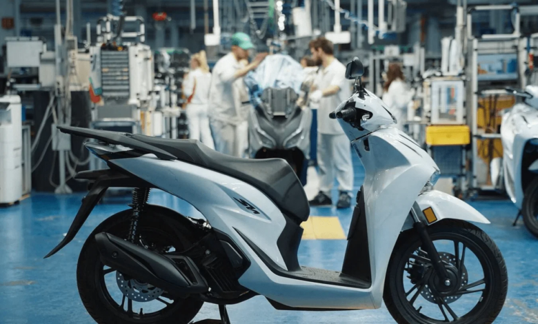 Honda SH125i Disulap Jadi Marmer, Cara Italia Merayakan 25 Tahun Ikon Ini