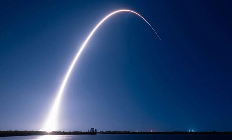 Falcon 9 Diprediksi Hantam Bulan, Kawah Einstein Menanti Tumbukan Agustus 2026