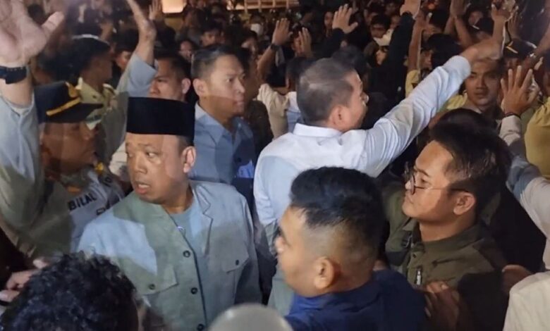 UGM Memanas, Mahasiswa Geruduk Forum Pejabat hingga Nusron Wahid Dievakuasi