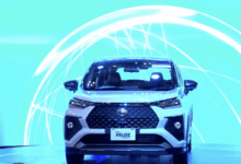 Toyota Veloz 1.5 V Hybrid 2026 Jadi Pintu Masuk MPV Irit, Harga Segini Bikin Lirik
