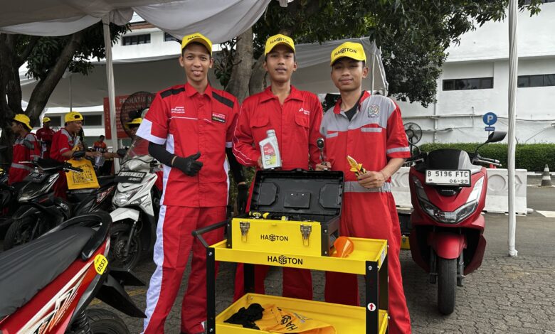 Hasston Pecahkan Rekor MURI, 2.500 Motor Ganti Oli Sekaligus di Jakarta
