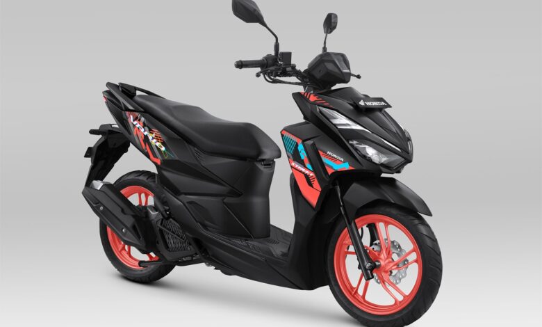 Vario 125 Tipe Street Hadir Beda, Naked Handlebar Bikin Wajahnya Makin Berani