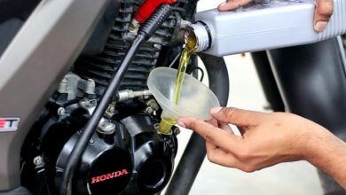 Oli Sintetis atau Semi Sintetis, Pilihan yang Salah Bisa Cepat Menggerus Performa Motor