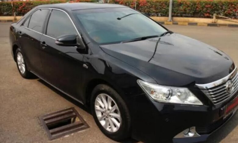 Camry Hybrid Bekas Makin Diburu, Sedan Mewah Irit BBM Ini Mulai Rp130 Jutaan