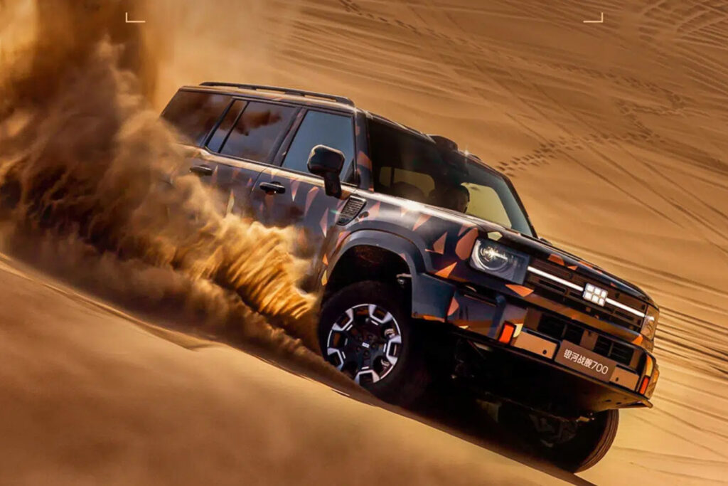 Geely Galaxy Cruiser 700 Tembus 1.113 Hp, SUV Off-Road PHEV yang Siap Ganggu Defender