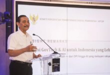AI untuk Bansos dan Pajak, Luhut Ungkap Mesin Baru Data Terpadu Pemerintah