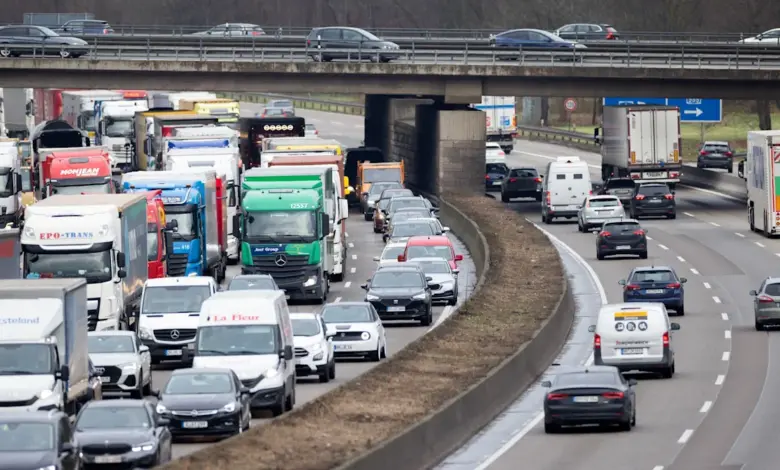 600 Liter Diesel Tumpah di Tol Jerman, 100 Meter Jalan Mendadak Jadi Bahaya