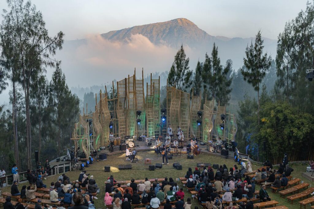 BRI Dorong Ekonomi Kreatif Lewat Jazz Gunung 2026, Musik dan Wisata Jadi Mesin Baru