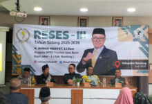 Ahmad Hidayat Serap Keluhan Warga Cileunyi Kulon, Dari Jalan Rusak hingga UMKM