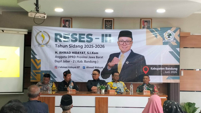 Ahmad Hidayat Serap Keluhan Warga Cileunyi Kulon, Dari Jalan Rusak hingga UMKM