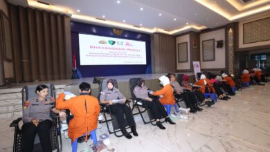 Donor Darah Polda Jatim Jadi Aksi Kecil yang Jaga Stok Darah PMI