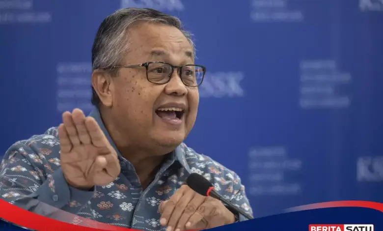 Jurus Perry Warjiyo Menahan Rupiah, BI Tak Cuma Andalkan Kenaikan Suku Bunga