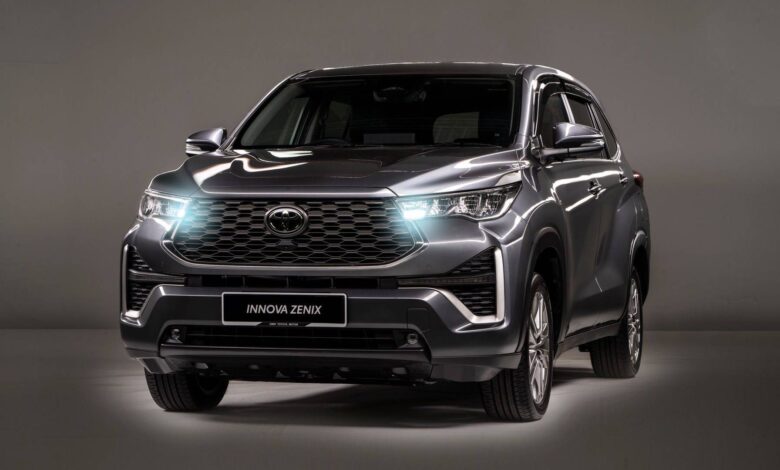 Veloz Hybrid Salip Innova Zenix di Mei 2026, Toyota Makin Tak Terkejar