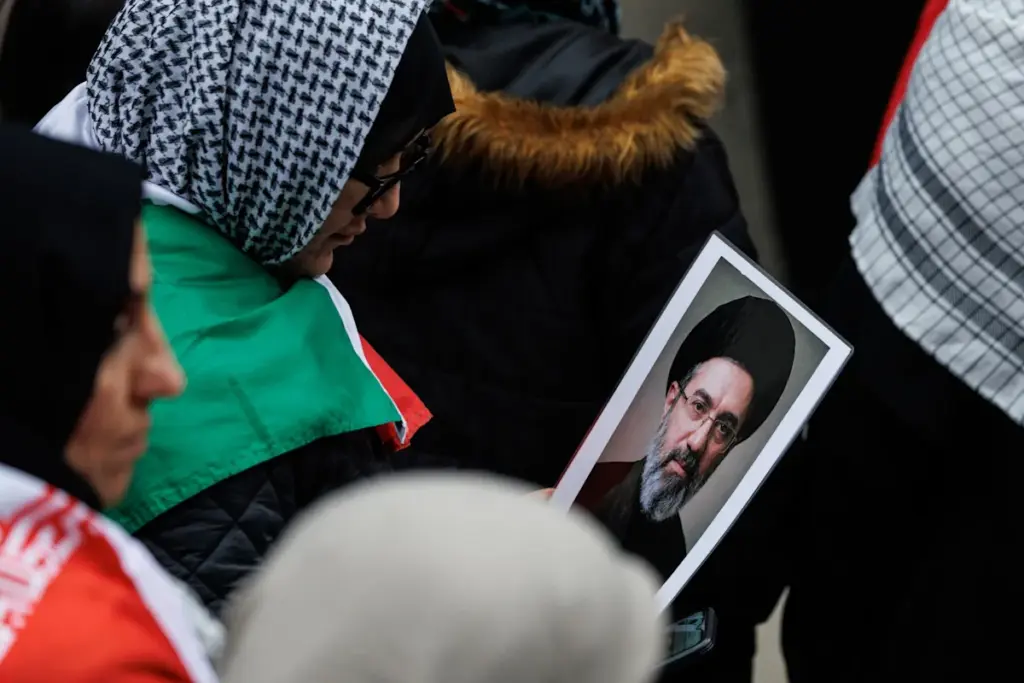Khamenei Setujui Kerangka Kesepakatan, Tapi Iran Tetap Pasang Jarak