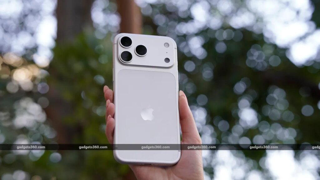 Biaya Memori Melejit, Apple Mulai Buka Pintu untuk Kenaikan Harga iPhone