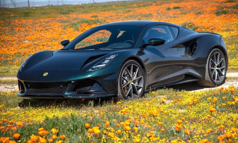 Lotus Ubah Arah, Mobil Listrik Penuh Ditunda dan Bensin Kembali Diberi Ruang