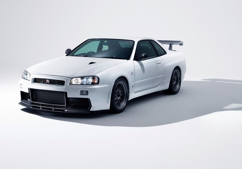 Nissan Skyline Bangkit Lebih Cepat, Cara Baru Nissan Mengubah Segalanya
