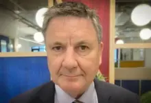 John Edwards Mundur, Skandal Candaan Tak Pantas Guncang Regulator AI Inggris