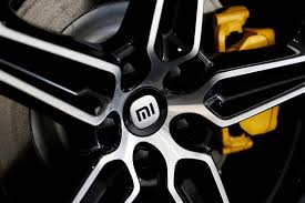 Xiaomi SU7 Tabrak Gundukan Tanah, ADAS dan AEB Tak Bereaksi di Jalur