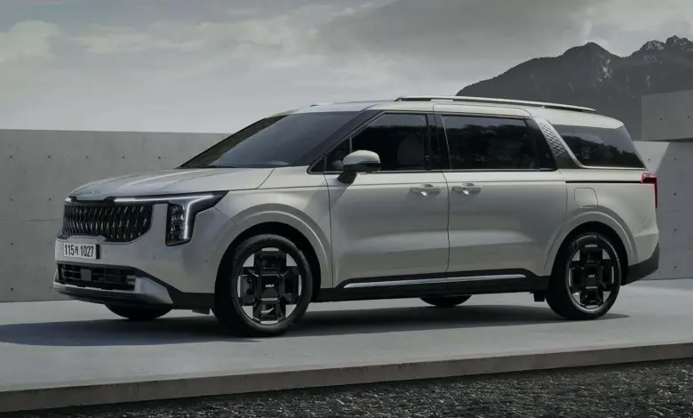 Kia Carnival High Roof Muncul di Korea, Kabin Naik 11 Inci dan Jauh Lebih Lega
