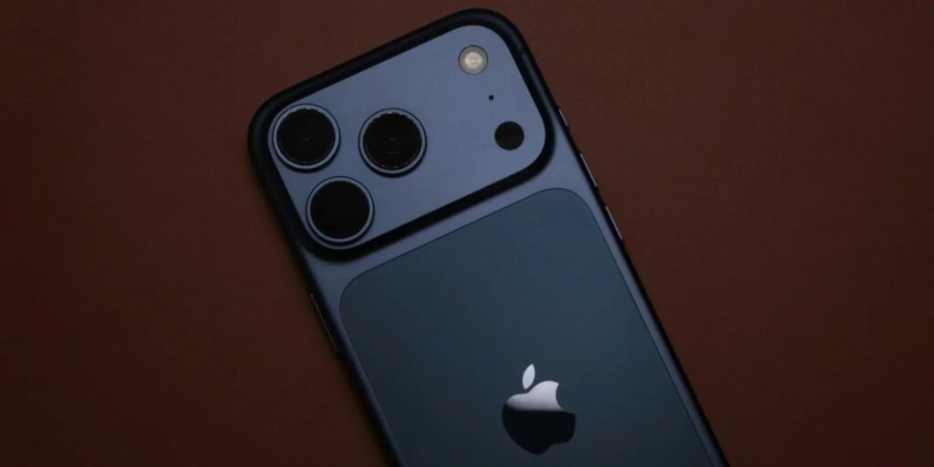 iPhone 18 Pro Makin Serius, Siri Baru di iOS 27 Buka Petunjuk Dynamic Island Lebih Kecil
