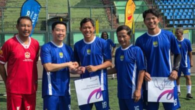 Adam Alis Satu Lapangan dengan Ajat Sudrajat, Reuni Persib yang Jarang Terlihat