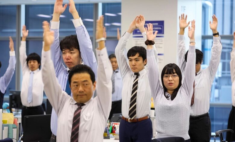 6 Kebiasaan Pagi Perempuan Jepang yang Diam-Diam Bantu Ratakan Perut Buncit