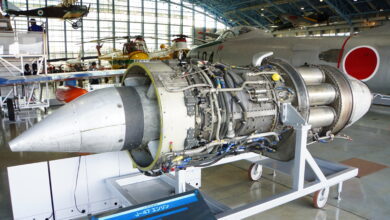 Jet Car Ini Dipacu Mesin Bomber Nuklir, Dorongannya Tembus 5.200 Pound